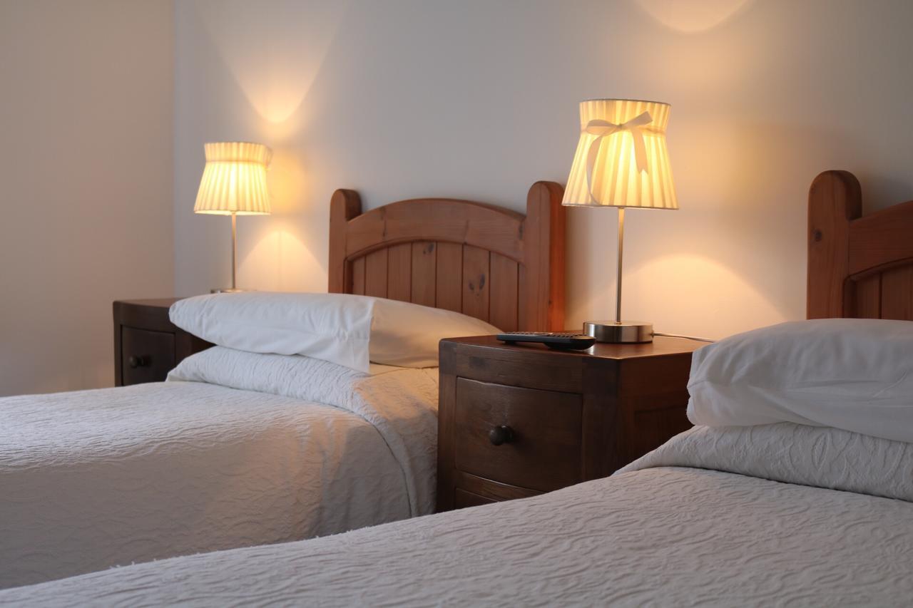 The Old Anchor B&B Anascaul מראה חיצוני תמונה