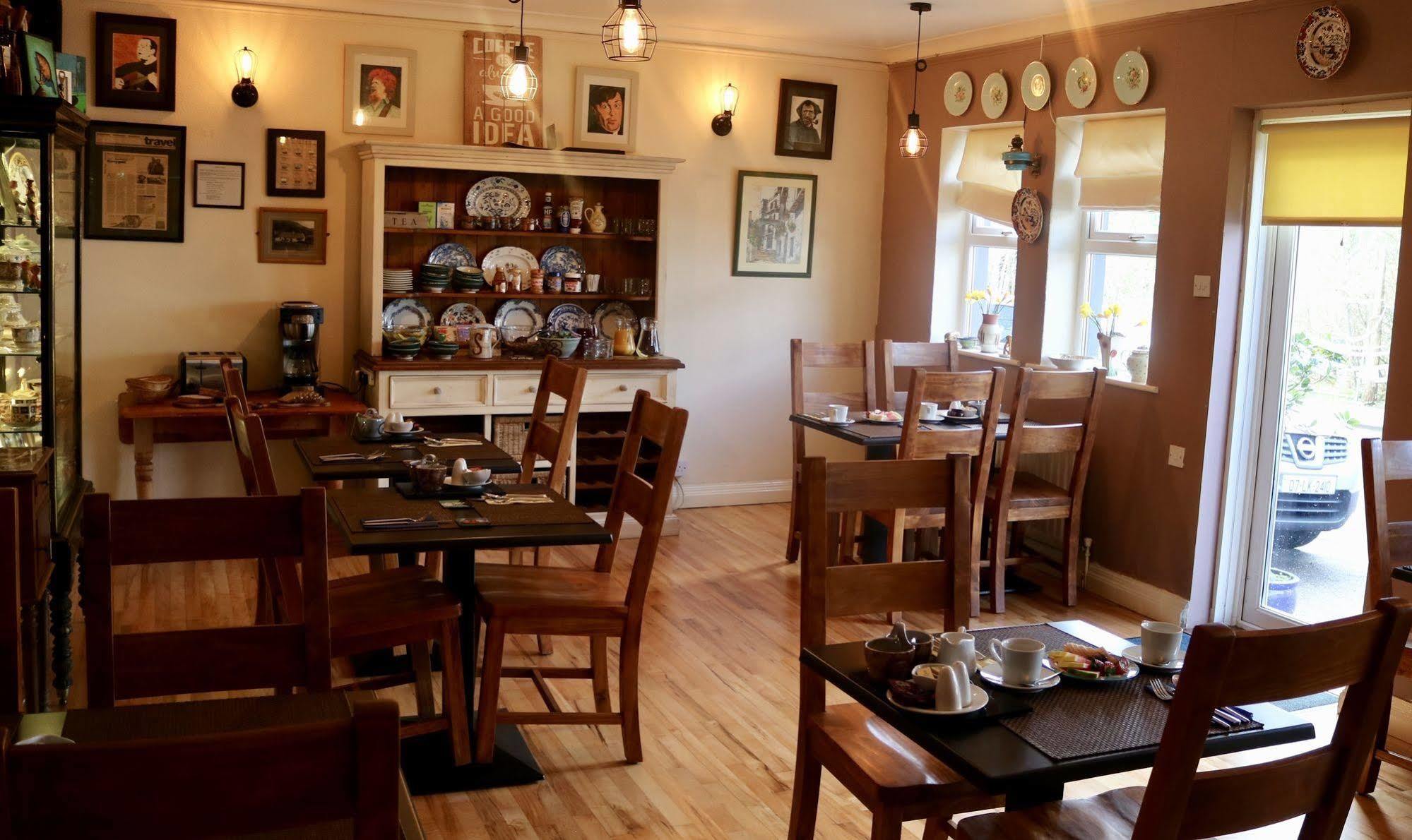 The Old Anchor B&B Anascaul מראה חיצוני תמונה